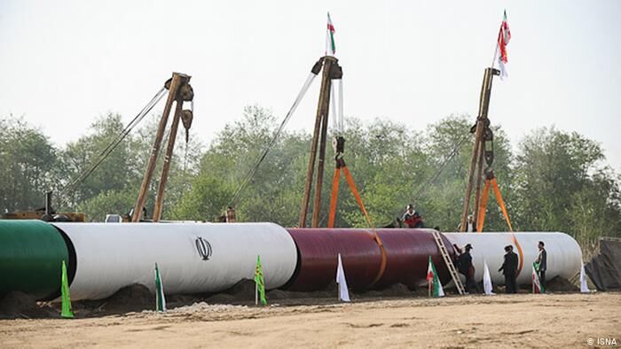 انتقال و شیرین‌سازی ۴۸۰ میلیون متر مکعب آب دریای عمان به شرق کشور و استان اصفهان