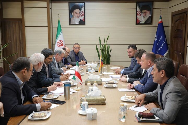 توسعه همکاری‌های ایران و روسیه درخصوص تعمیرات و ساخت هواپیما و بالگرد بررسی شد