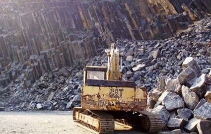 شناسایی ۴۰۰ کیلومتر مربع پگماتیت جهت اکتشاف لیتیم در استان‌های مختلف 