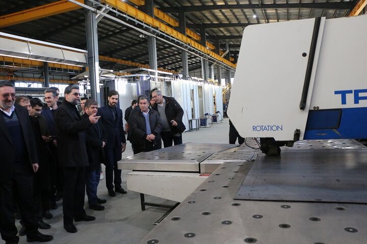 افتتاح واحد تولید قطعات آسانسور و پله برقی در شهرک صنعتی بعثت تبریز/ از 228 طرح صنعتی بهره‌برداری شد