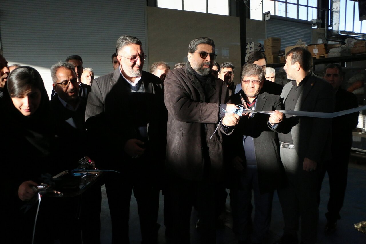 افتتاح واحد تولید قطعات آسانسور و پله برقی در شهرک صنعتی بعثت تبریز به‌مناسبت دهه‌فجر/ از 228 طرح صنعتی بهره‌برداری شد