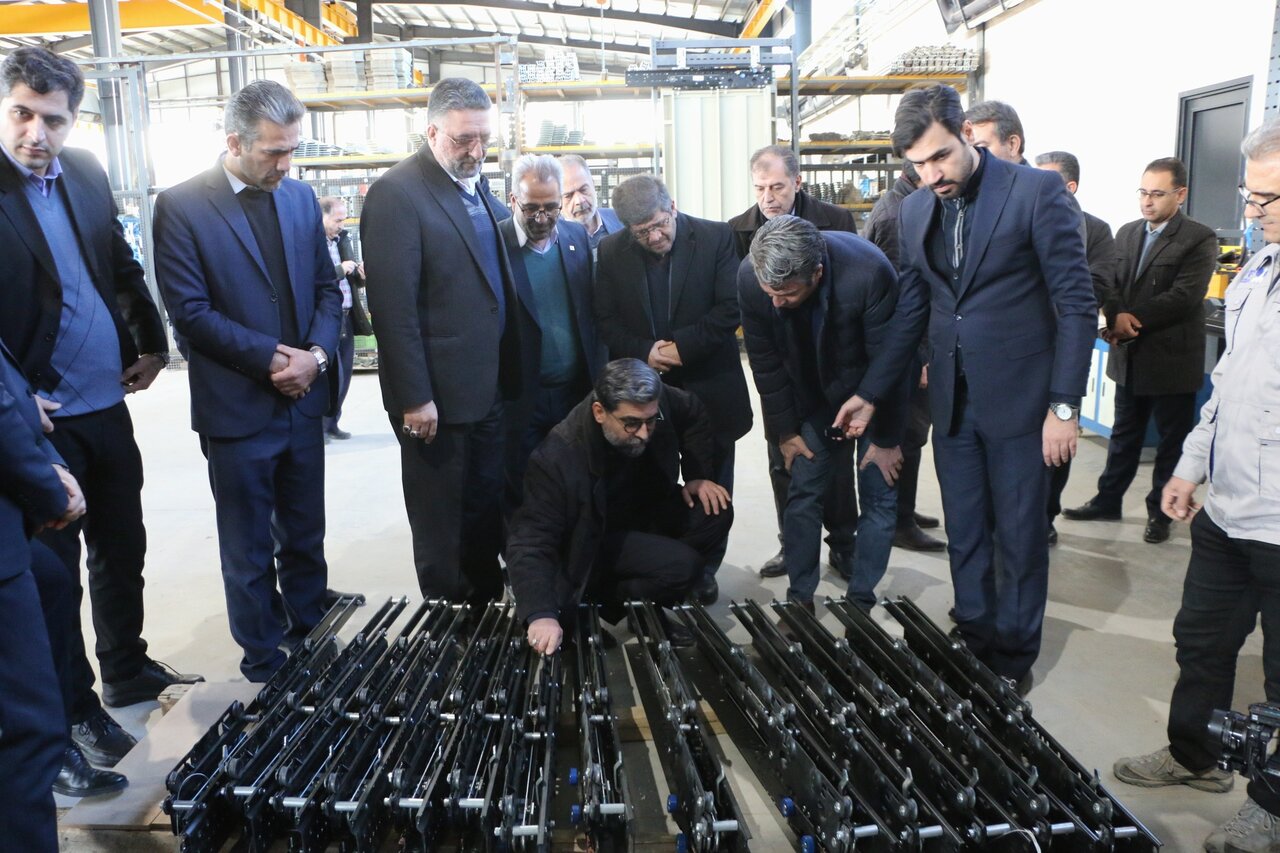 افتتاح واحد تولید قطعات آسانسور و پله برقی در شهرک صنعتی بعثت تبریز بهمناسبت دههفجر/ از 228 طرح صنعتی بهرهبرداری شد