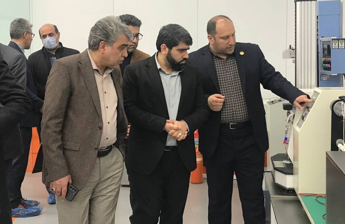 حمایت از واحدهای تولیدی دانش‌بنیان از اولویت‌های وزارت صمت است